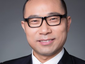 法律桥站长杨春宝高级律师自传